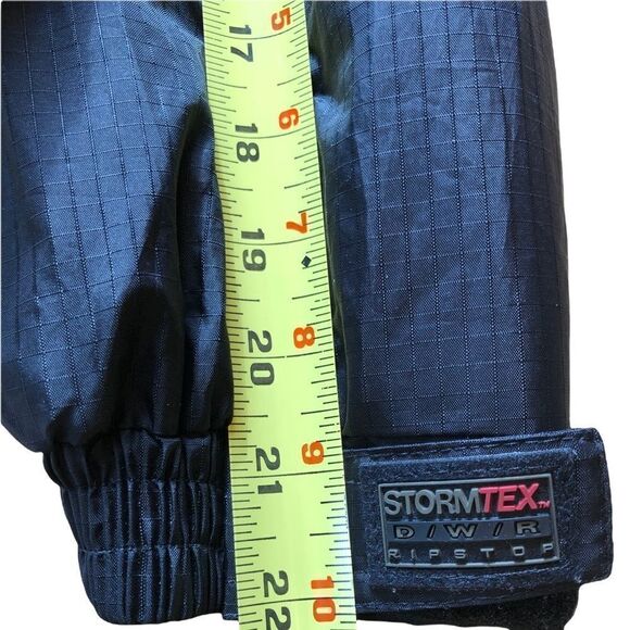 𝅺stormtech Rain/Windbreaker Bomber Jacket EUC - Picture 8 of 15